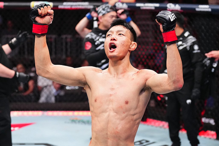 世界杯注册账号-UFC326周末开打，来听听苏木、肖龙怎么说|苏木达尔基|比赛|冠军|对手|伤病_新浪体育_新浪新闻