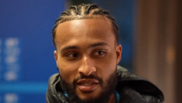 世界杯官方认证-三镇外援贝维斯：亚洲足球与欧洲足球不一样，我还需要适应中超