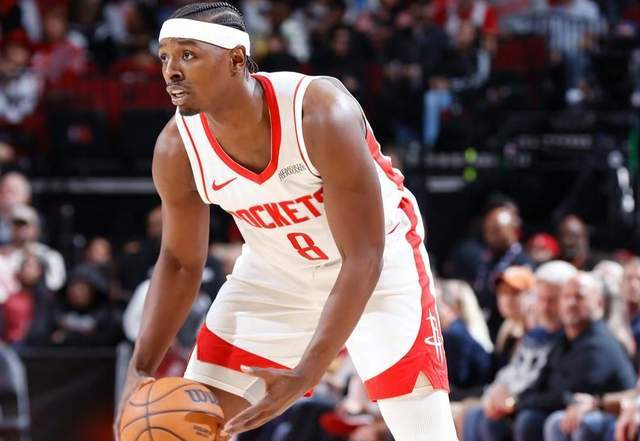 世界杯注册-低命中率18+1，谢泼德获开火权，火箭队极致8人轮换 硬汉锋线上位