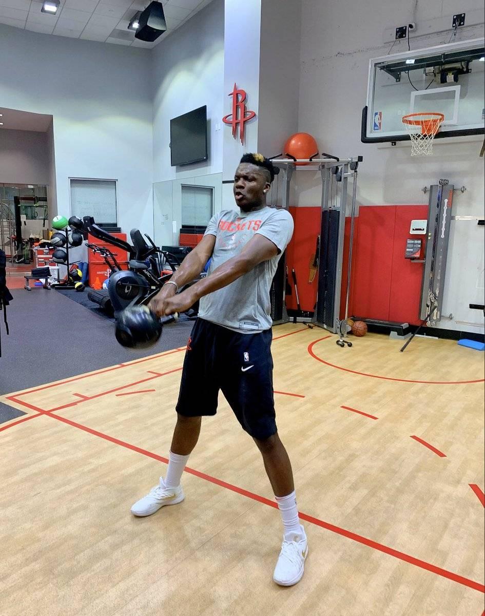 World Cup registration-年薪670万！13分钟4+11+2，火箭白菜价捡漏！画蛇添足变超值签约