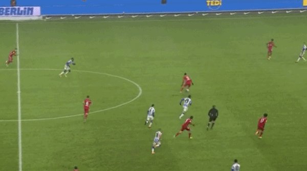 World Cup registration-【德甲】莱万失点科芒幸运球破门 拜仁雪战1比0赫塔